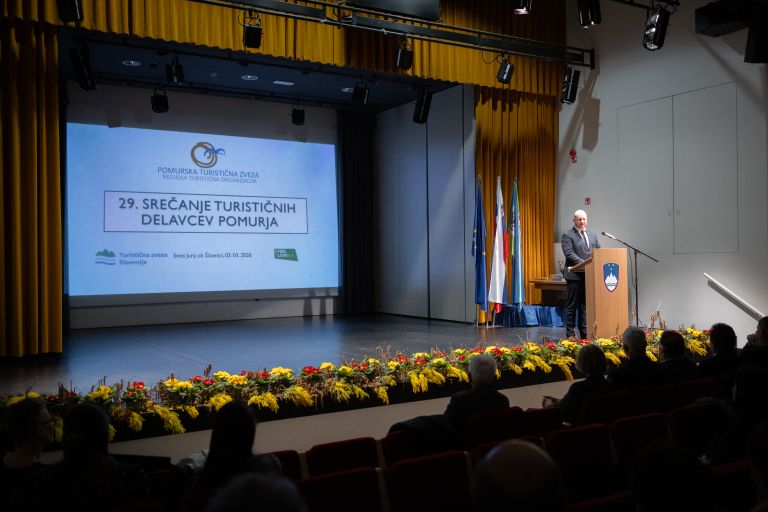 pomurska-turisticna-zveza, turisticni-delavci-pomurja, podelitev-priznanj-ptz, stanko-ivanusic