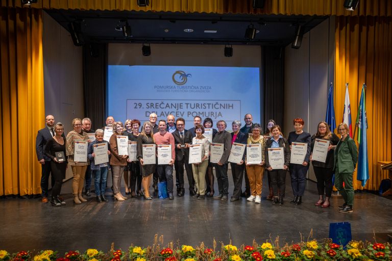 pomurska-turisticna-zveza, turisticni-delavci-pomurja, podelitev-priznanj-ptz, stanko-ivanusic