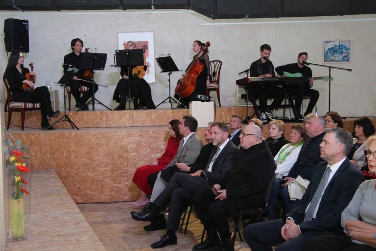 80-let-knjiznice-mirana-jarca-novo-mesto