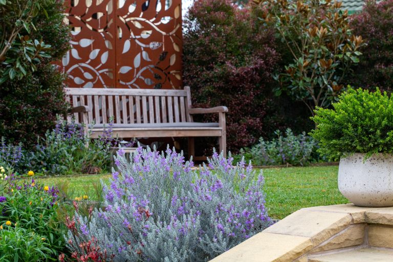 zakrivanje motilcev na vrtu 7