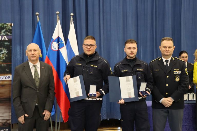 policija, medalje-za-hrabrost-in-pozrtovalnost