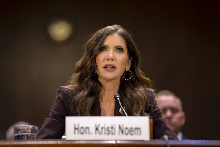 Kristi Noem.jpg