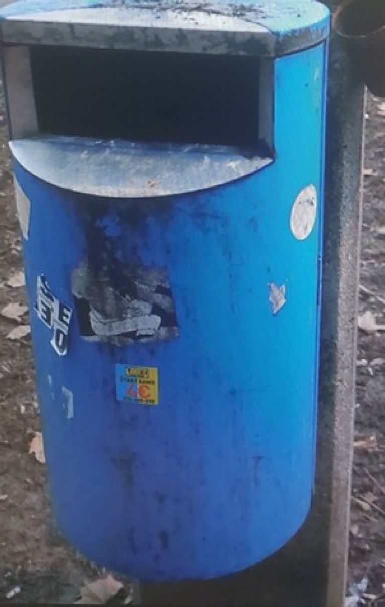 Poškodovan koš