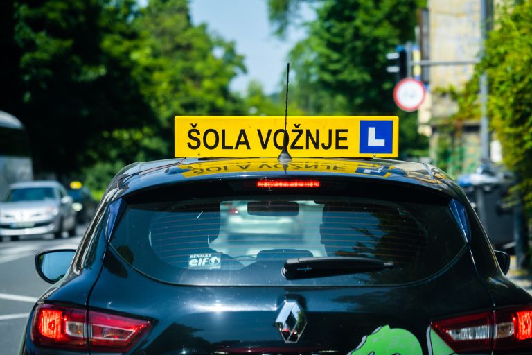 avtošola, šola vožnje, vozniški izpit