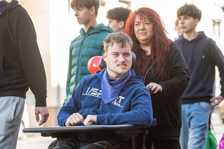 pohod-z-rdecimi-baloni