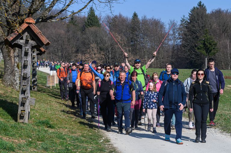 32-pohod-po-jurcicevi-poti