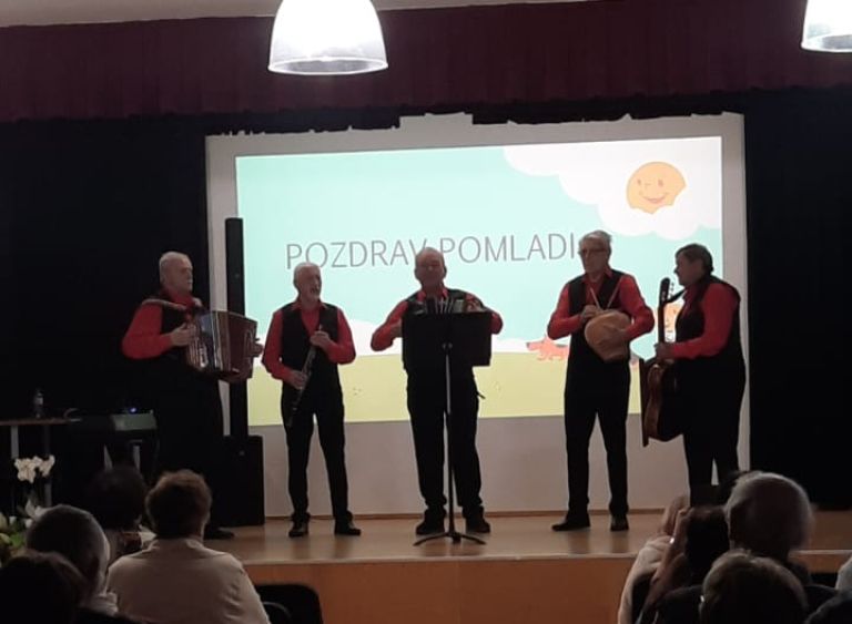 pozdrav-pomladi, kd-rogasovci