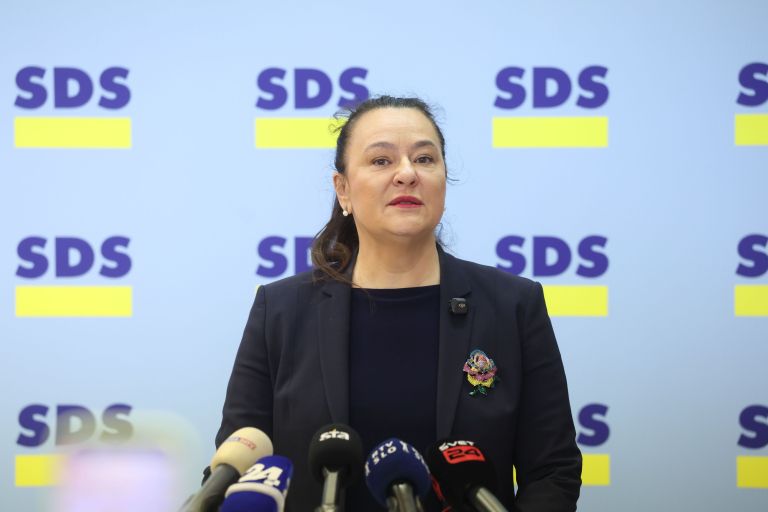 anja bah žibert.jpg