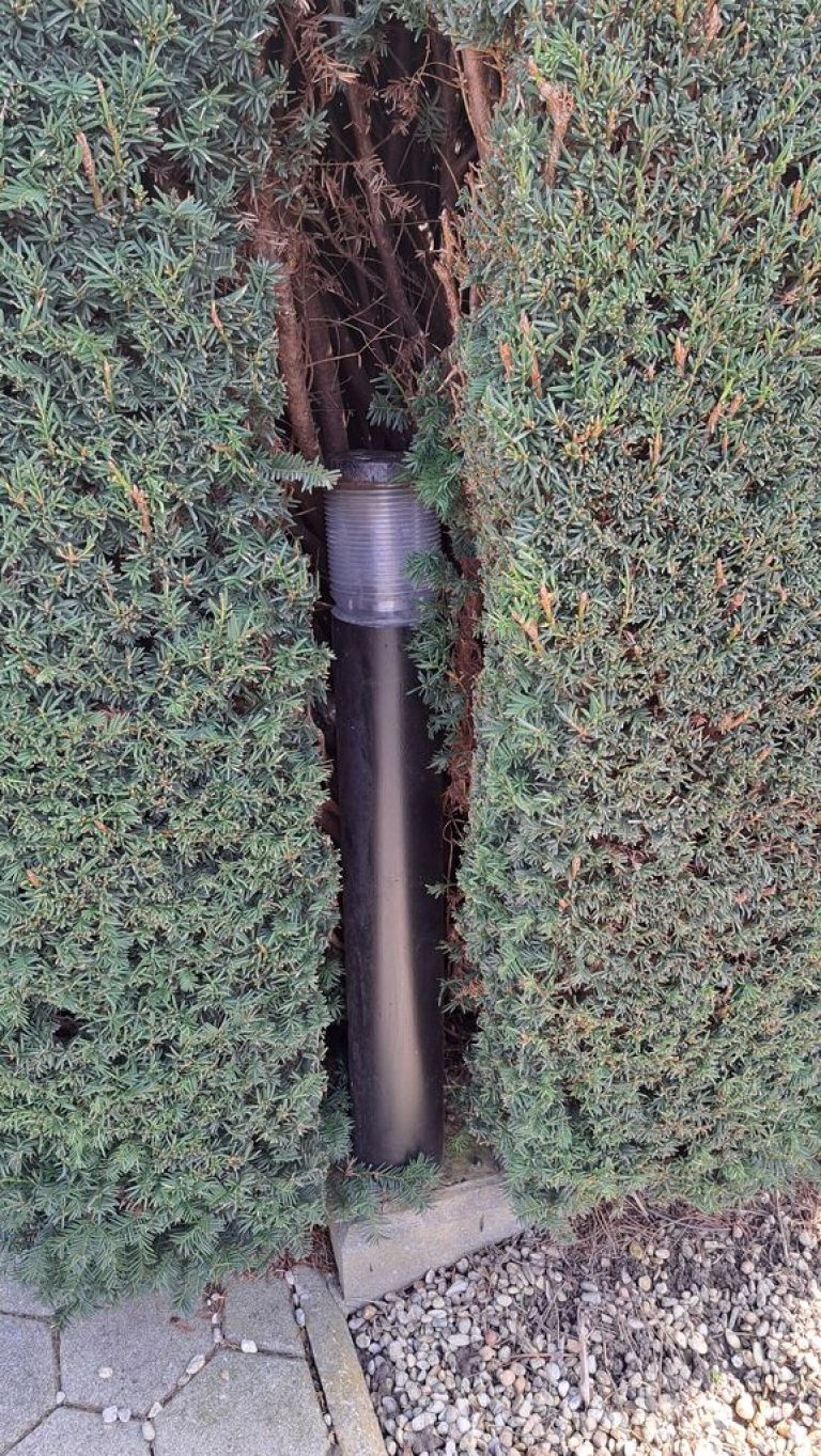 pokopalisce, verzej, vandalizem