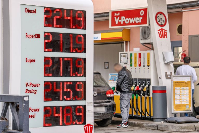 nemčija, bencinska črpalka, visoke cene