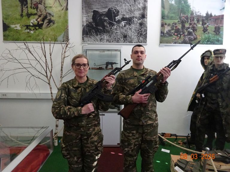 vojaski-rok, vojasnica-franca-ursica-novo-mesto