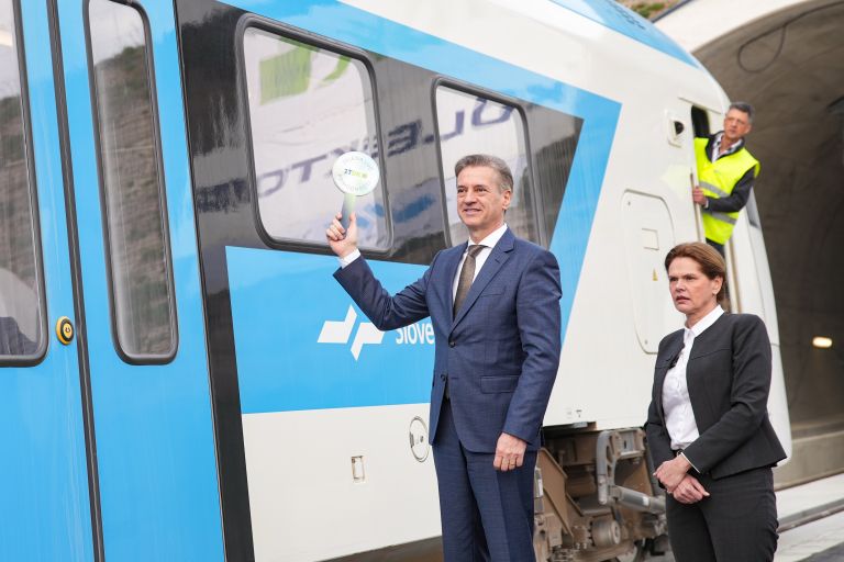 drugi-tir, robert-golob, alenka-bratusek