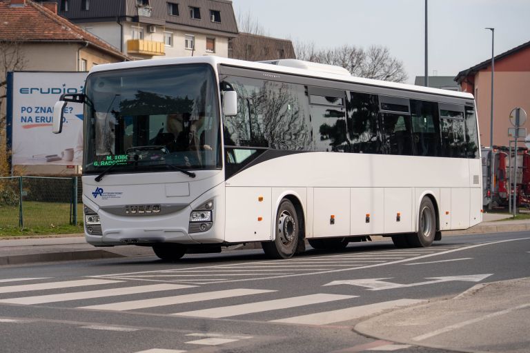 avtobus, avtobusna-postaja, simbolična