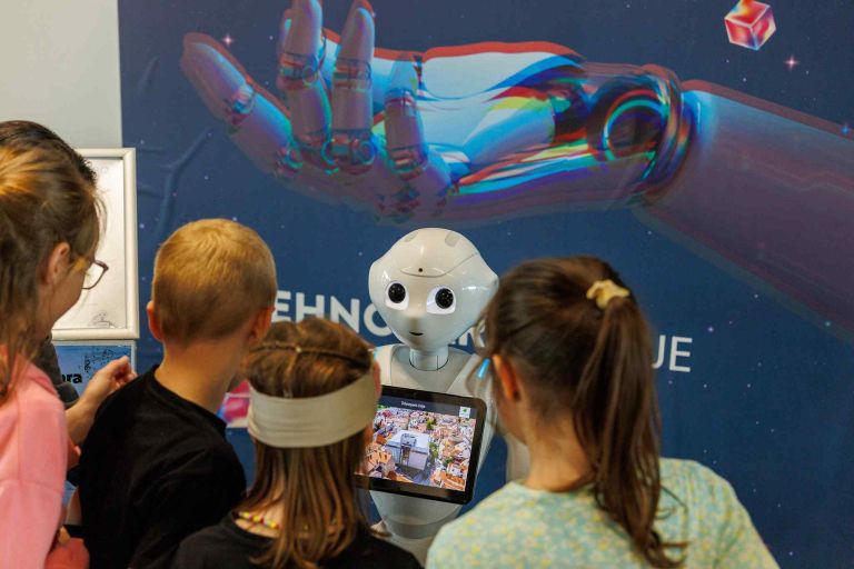 Festival robotike.jpg