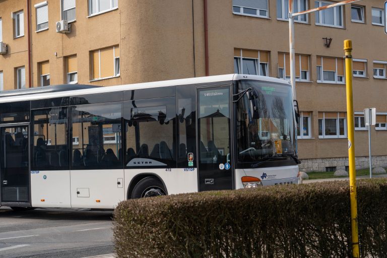 avtobus, avtobusna-postaja, simbolična