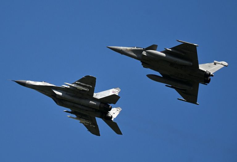 srbska vojska, mig-29.jpg