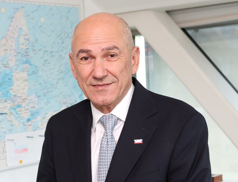 ---POT--I-janez jansa-RB003.jpg