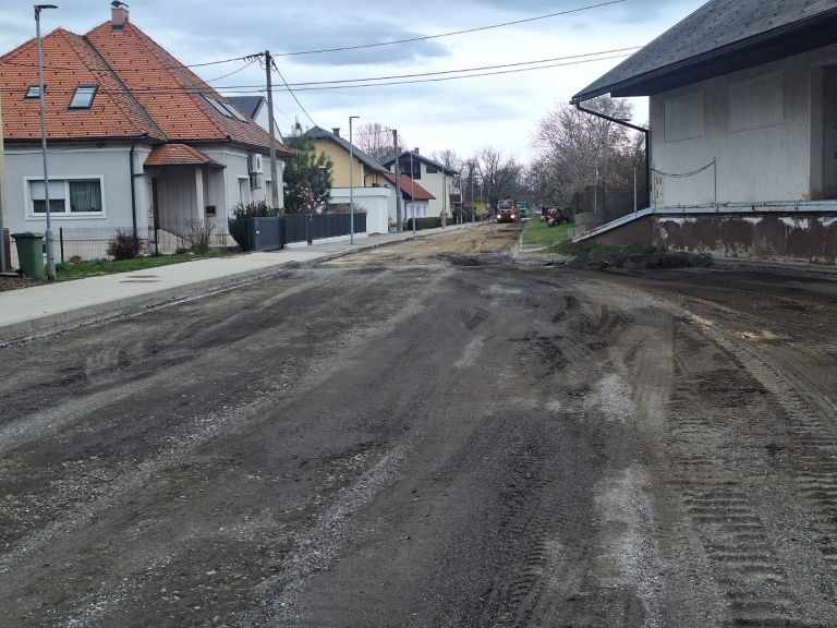 gornja-radgona, cesta-cirila-in-metoda, popolna-zapora