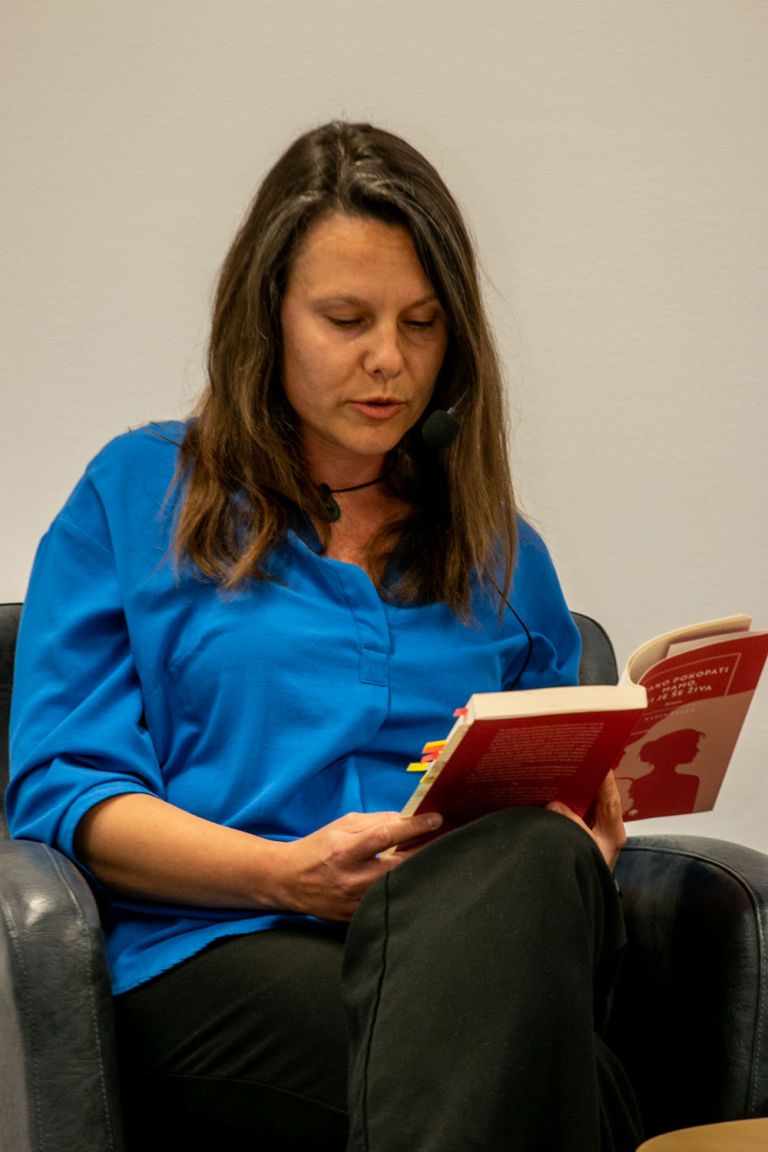 nadja-ebner, knjiznica-brezice