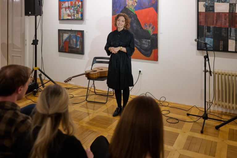 l_8365790015_otvoritev galerije (1).jpg