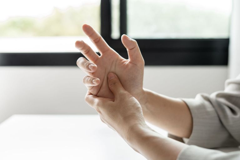 mravlinčenje v roki