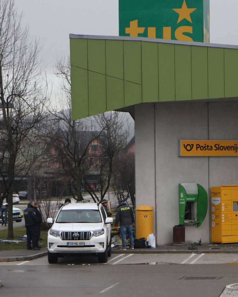 9795_1773314190_bankomat3.jpg