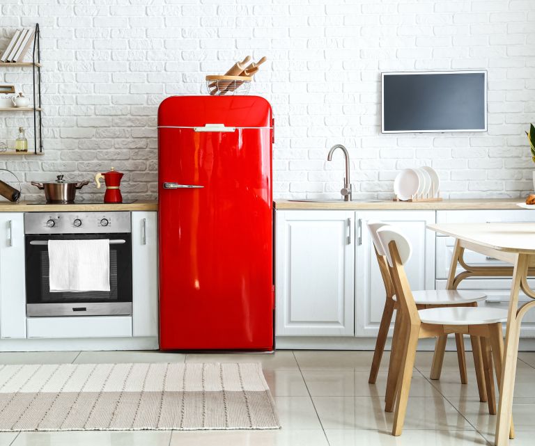 pametni-hladilnik, retro-kuhinja
