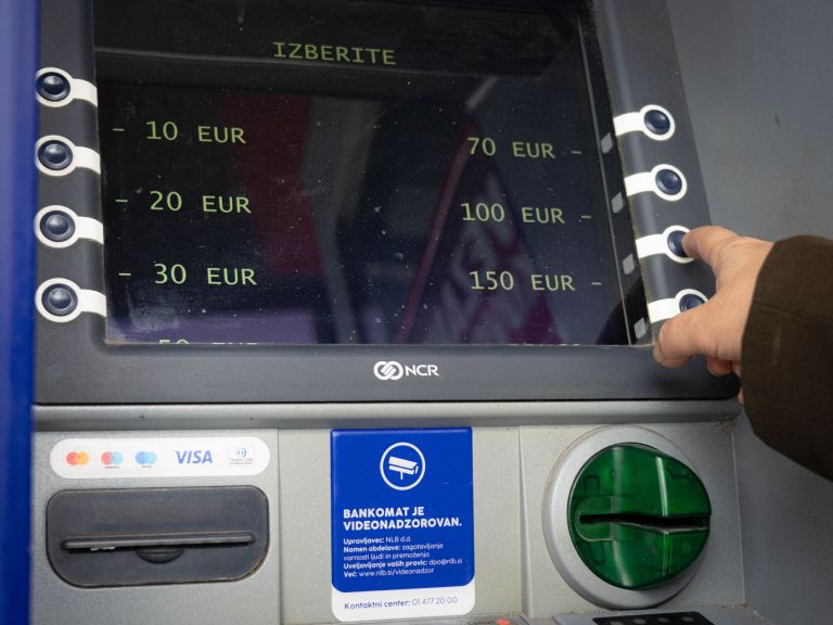 bankomat.jpg