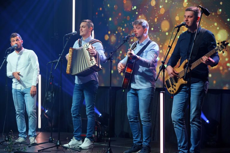 viljem-julijan-bezensek, teo