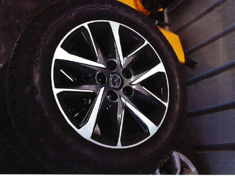 pnevmatike, ukradene