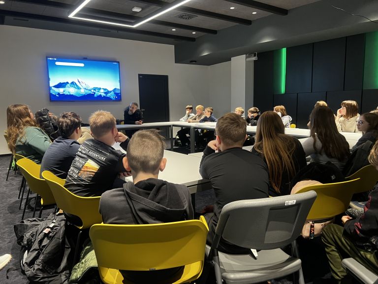 odisejini-dnevi-vesolja, os-krizevci