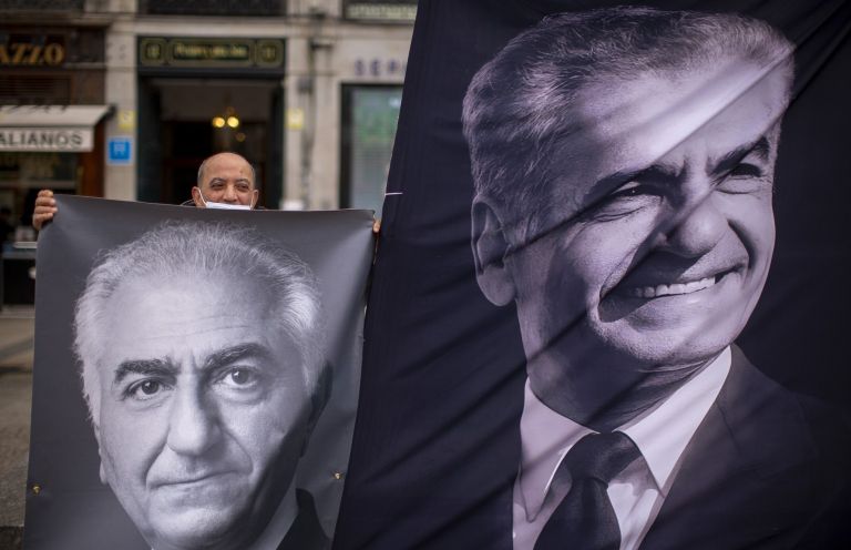 Reza Pahlavi, sin odstavljenega iranskega šaha