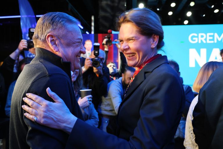 alenka bratušek, zoran janković, štab levice.jpg