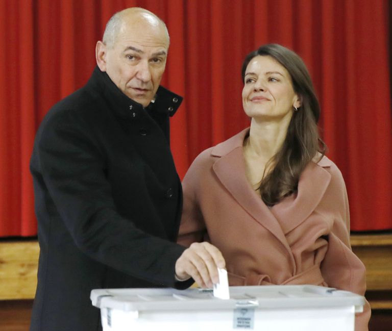 SDS jansa bacovnik Andrej Petelinsek.jpg