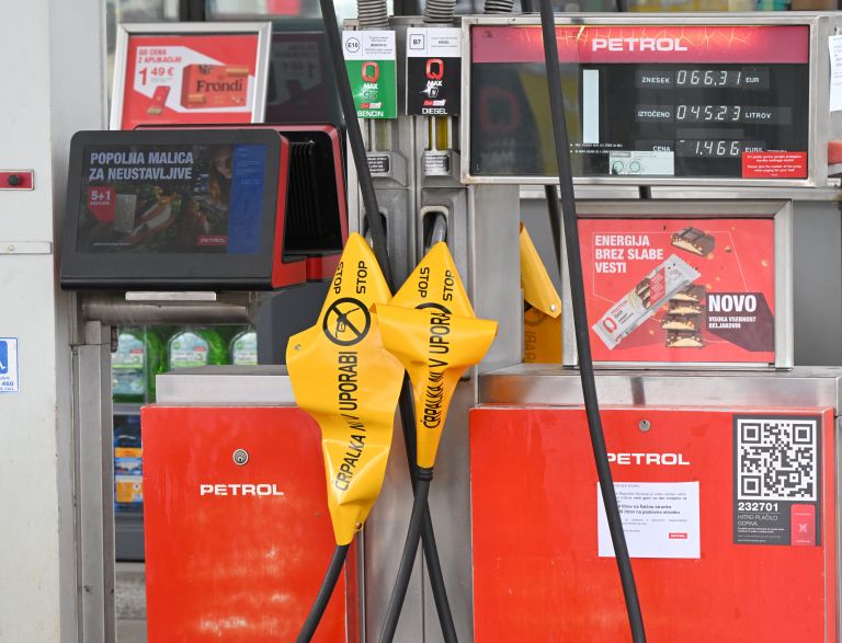 gorivo petrol.JPG