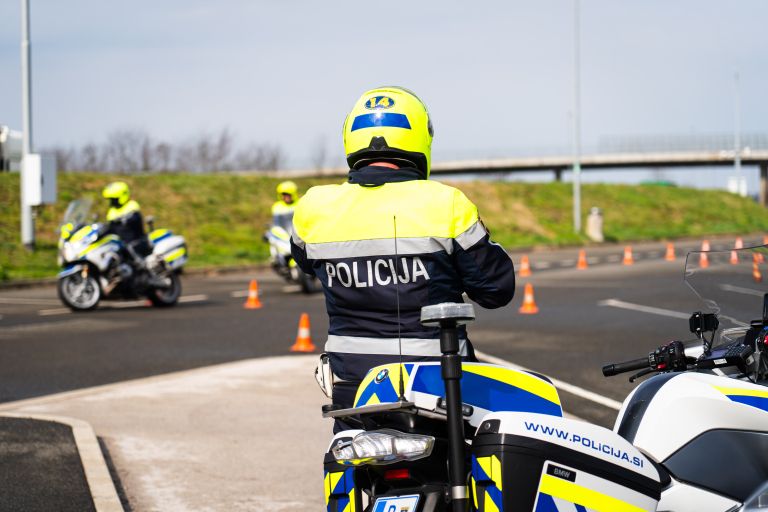 policija, policisti-motoristi, motoristicna-sezona