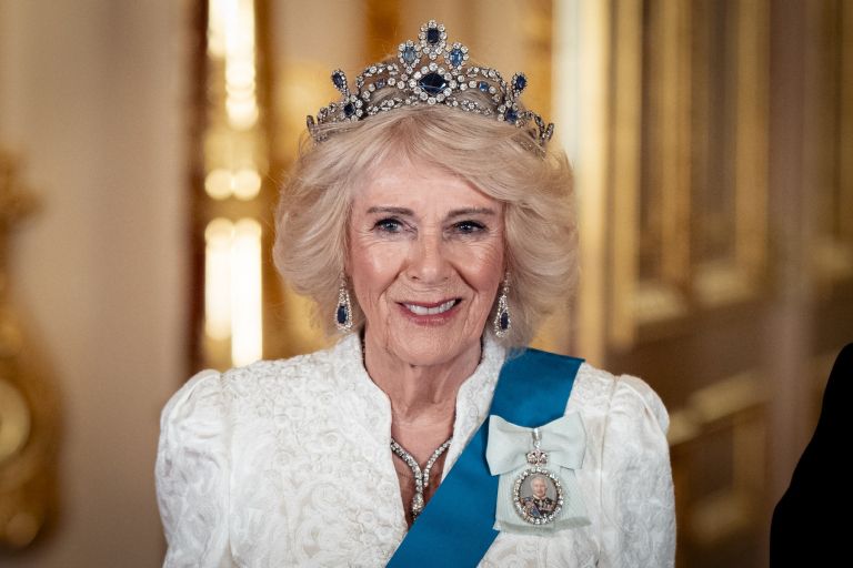 kraljica Camilla