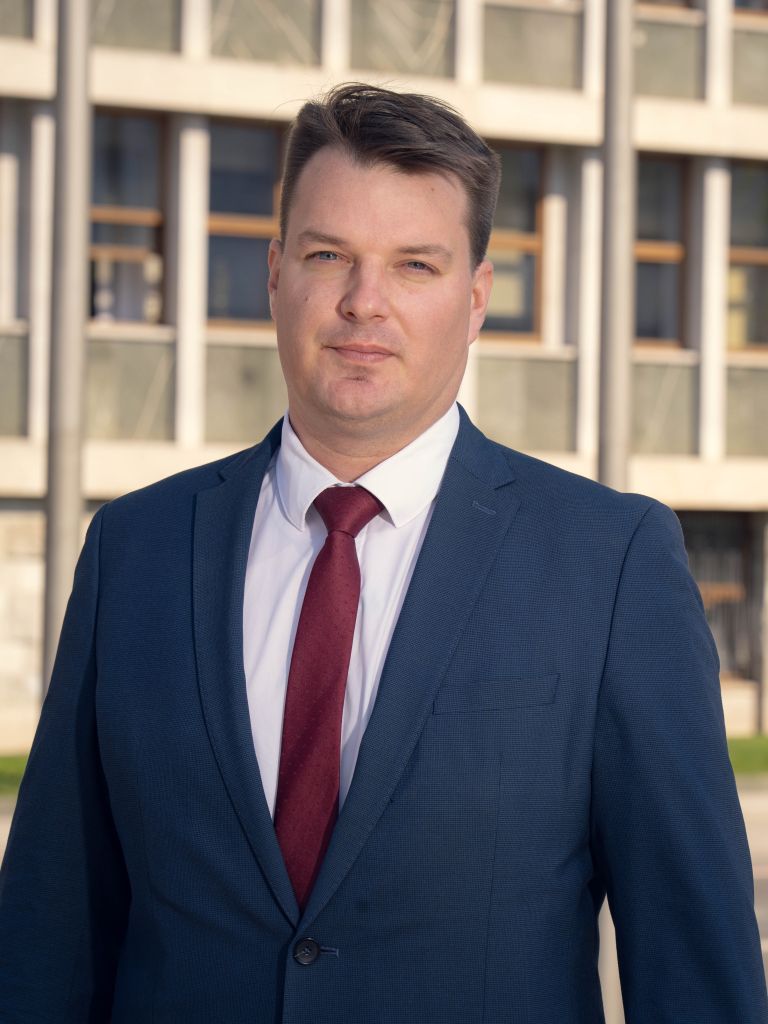 dejan suc