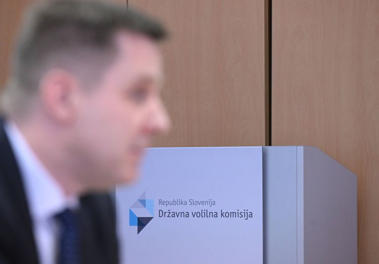 drzavna volilna komisija dvk.jpg