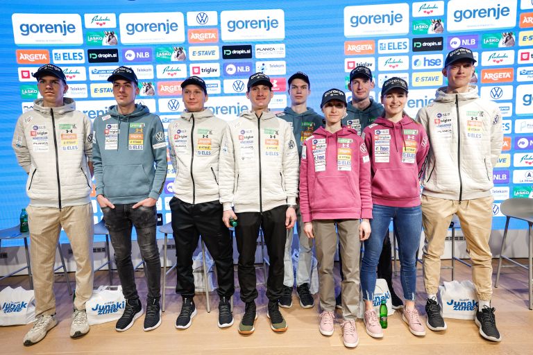 slovenija ekipa.jpg