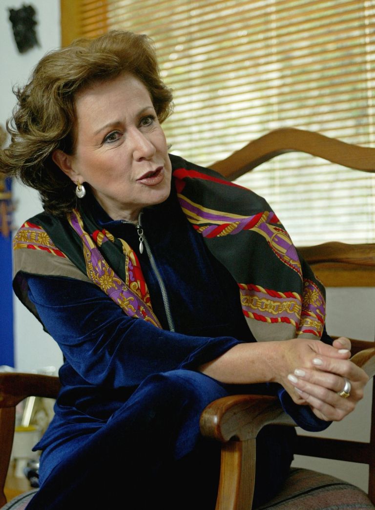 laura-zapata