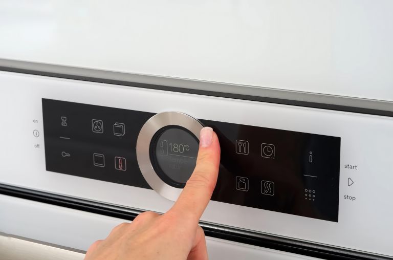 pecica, poraba-elektrike