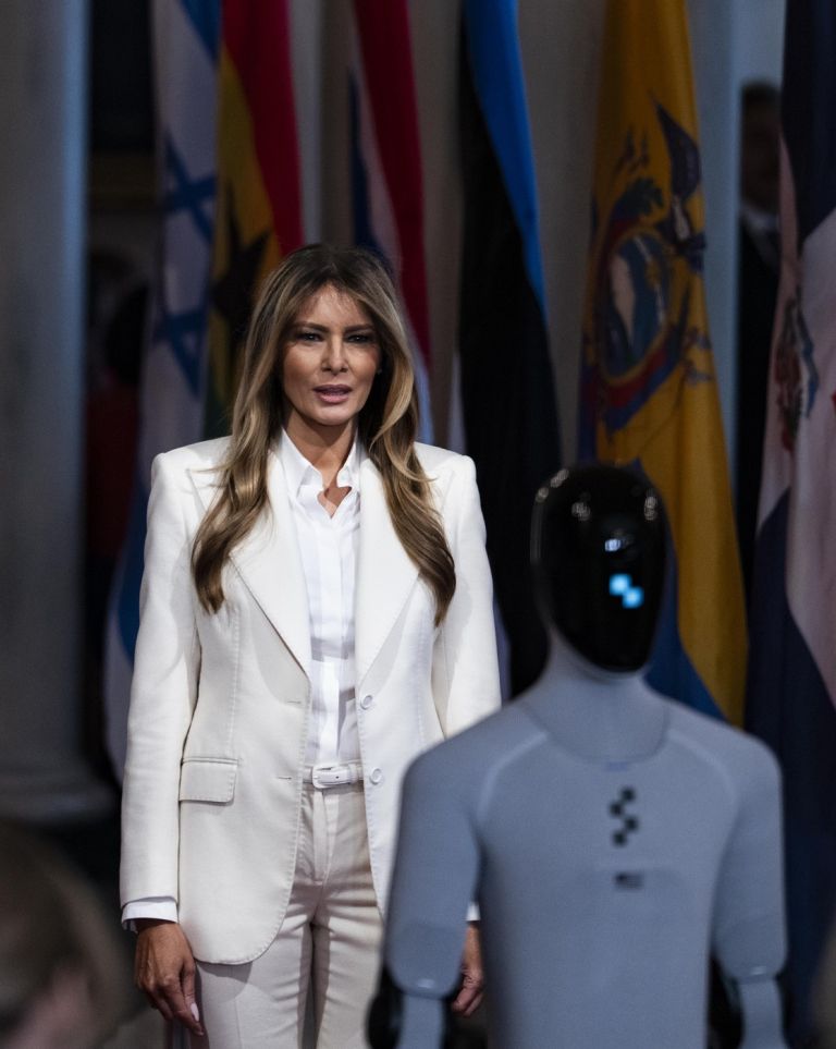 melania-trump, platon