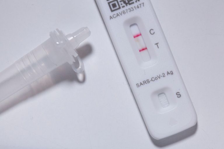 koronavirus, cepivo test