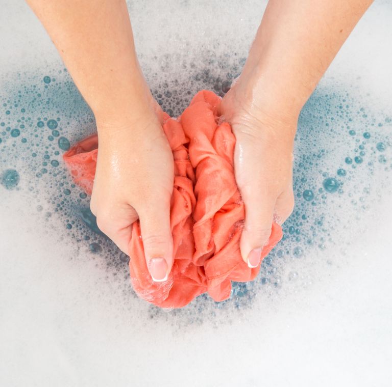 rocno-pranje, pranje-oblacil