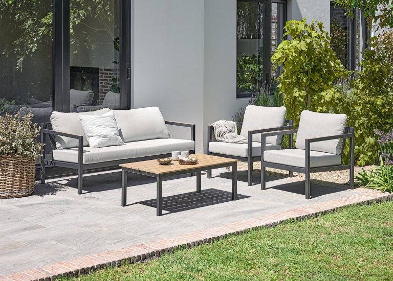 vrtne garniture, mize, stoli, jysk