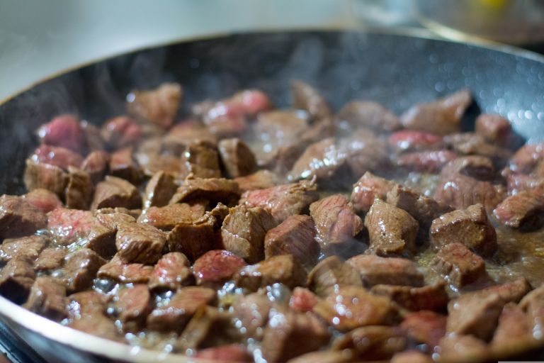 agamaszota-meat-1816720.jpg