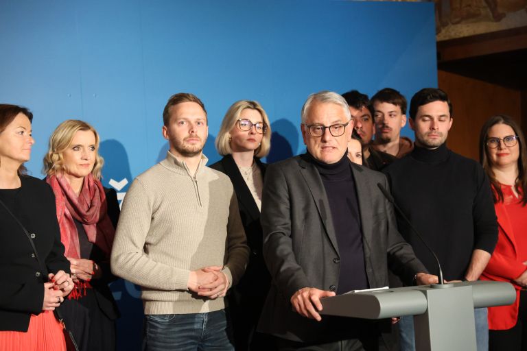 matjaz han sd Saso Bizjak.jpg