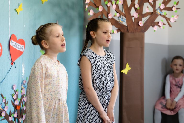 dan-zena, materinski-dan, predstava, berkovci