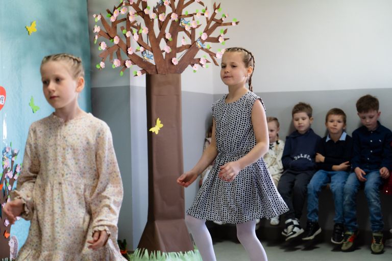 dan-zena, materinski-dan, predstava, berkovci